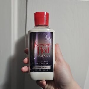 NWT BBW Forever Red Vanilla Rum Body Lotion